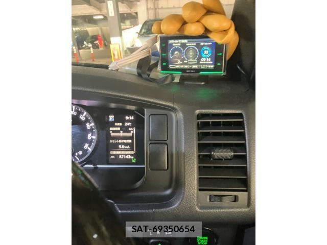 Toyota HIACE VAN 2020-08 7729971-16