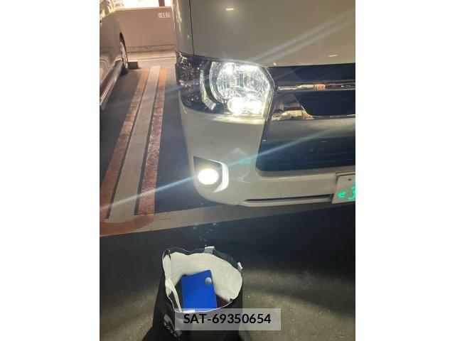 Toyota HIACE VAN 2020-08 7729971-19