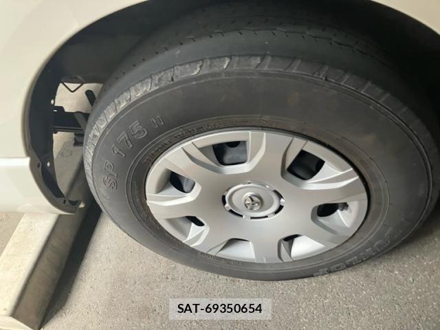 Toyota HIACE VAN 2020-08 7729971-4