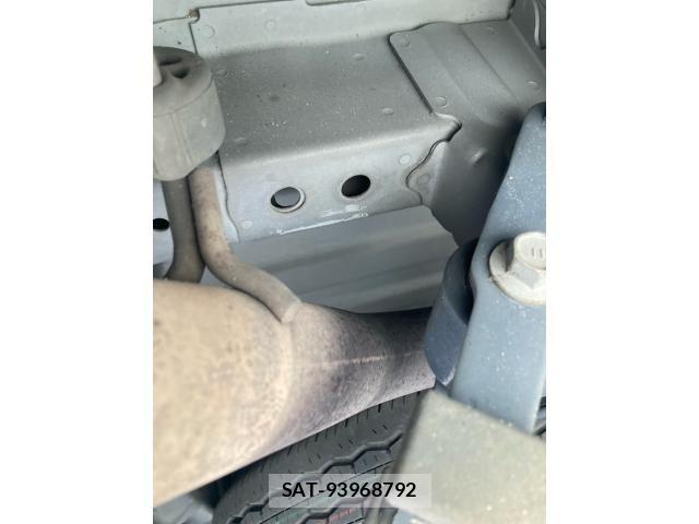 Toyota HIACE VAN 2015-10 7729995-4