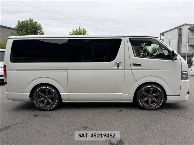 Toyota HIACE VAN 2018-07 7729970-12