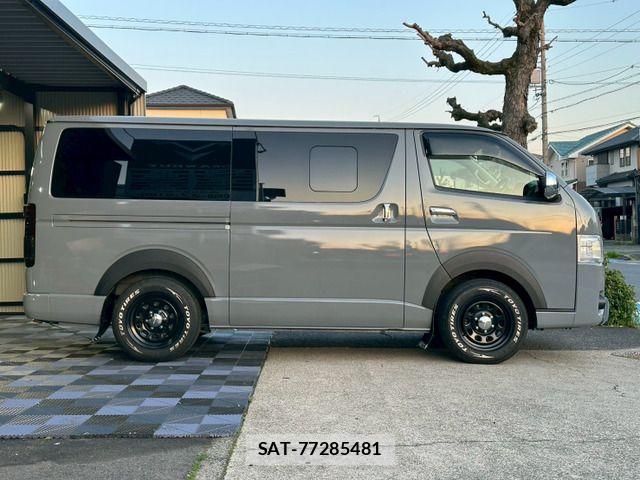 Toyota HIACE VAN 2018-10 7729990-11