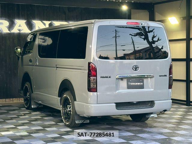 Toyota HIACE VAN 2018-10 7729990-14