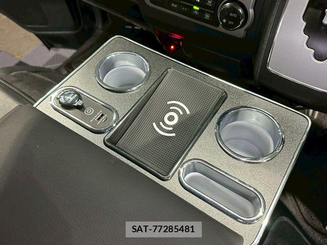 Toyota HIACE VAN 2018-10 7729990-8
