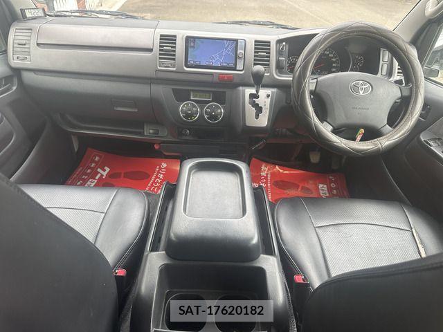 Toyota HIACE VAN 2011-05 7729992-13