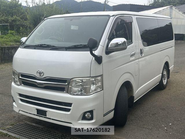 Toyota HIACE VAN 2011-05 7729992-2