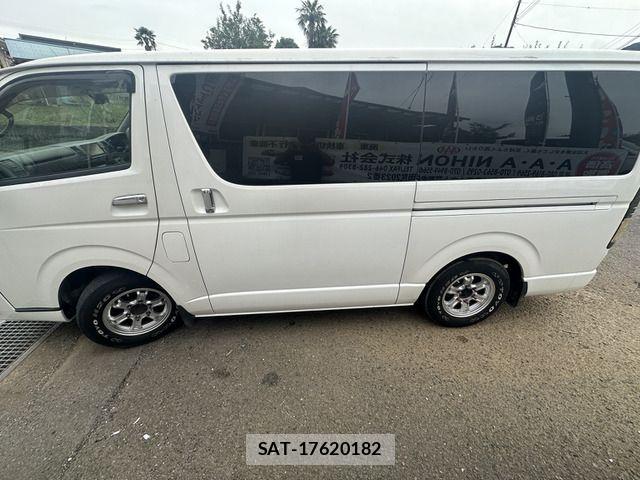 Toyota HIACE VAN 2011-05 7729992-3