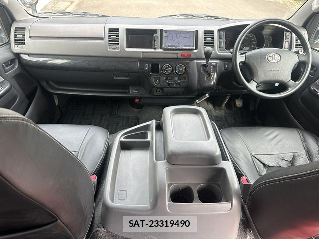 Toyota HIACE VAN 2009-04 7729994-14