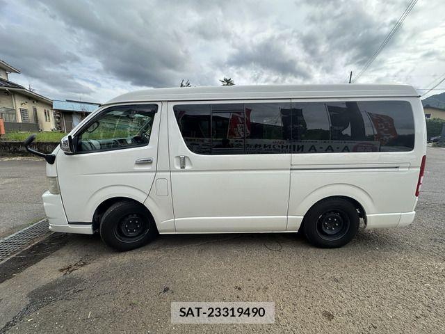 Toyota HIACE VAN 2009-04 7729994-3