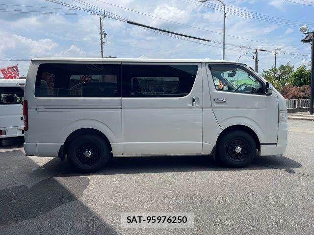 Toyota HIACE VAN 2010-08 7789921-17
