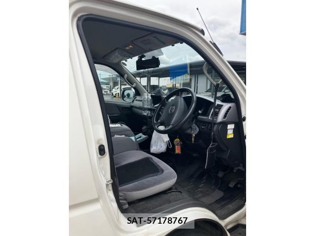 Toyota HIACE VAN 2009-06 7789906-10