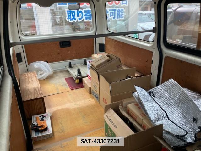 Toyota HIACE VAN 2012-08 7789909-9