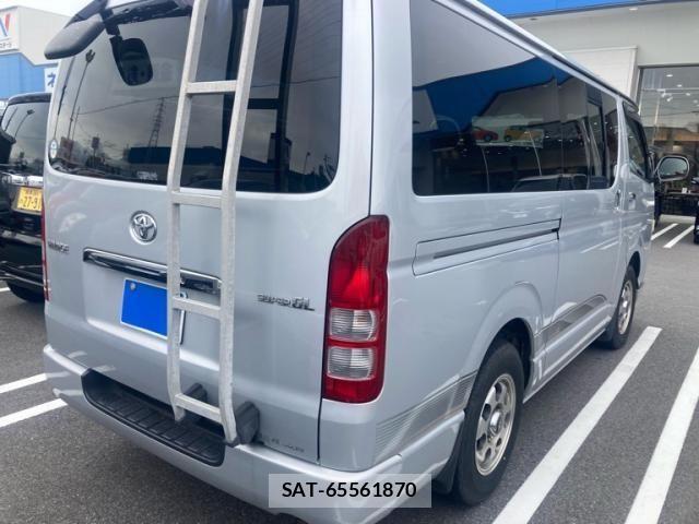 Toyota HIACE VAN 2005-11 7789907-3