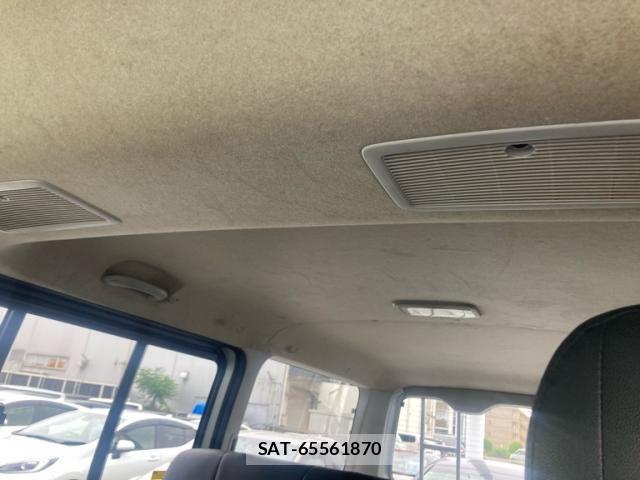Toyota HIACE VAN 2005-11 7789907-6