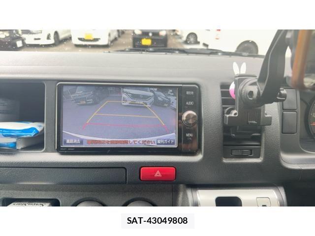 Toyota HIACE VAN 2016-11 7880101-11