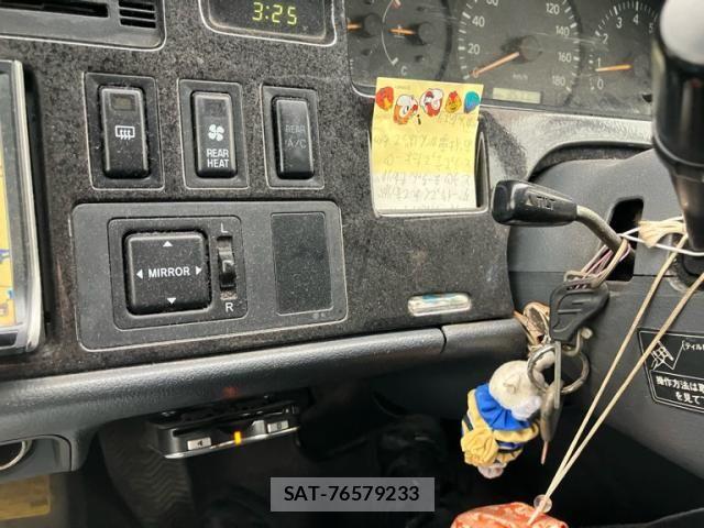 Toyota HIACE VAN 2002-10 7880103-15