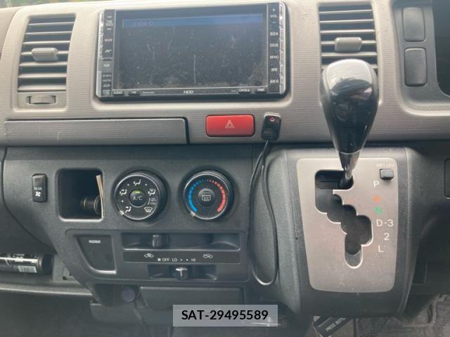 Toyota HIACE VAN 2007-02 7880107-17