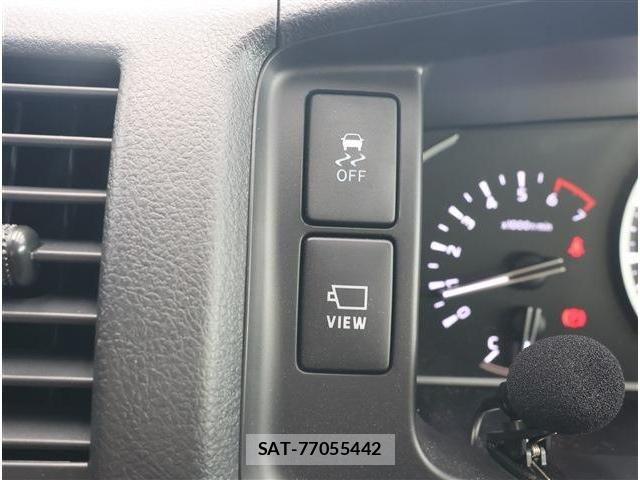 Toyota HIACE VAN 2024-04 7880098-26