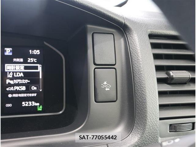 Toyota HIACE VAN 2024-04 7880098-27