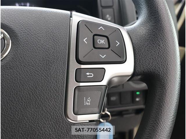 Toyota HIACE VAN 2024-04 7880098-29