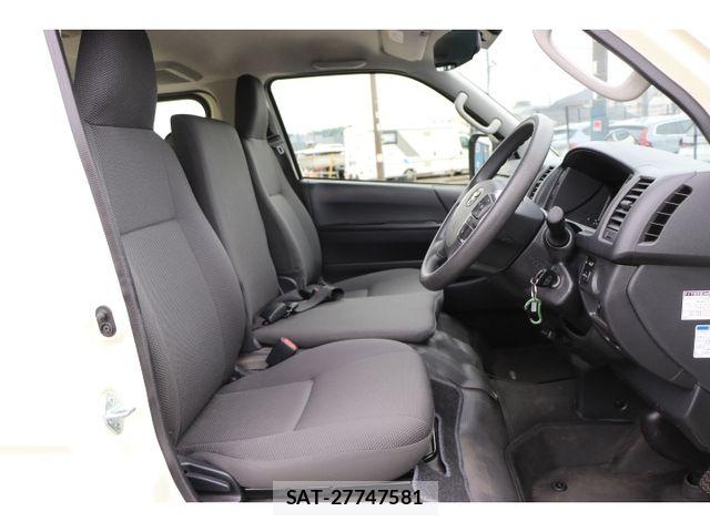 Toyota HIACE VAN 2021-05 7903534-14