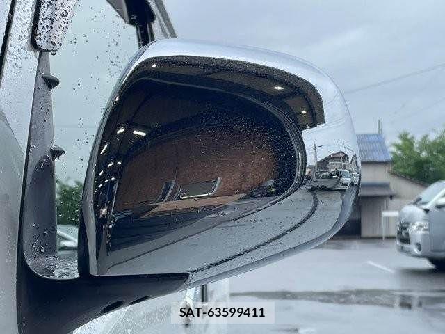 Toyota HIACE VAN 2018-07 7903535-23
