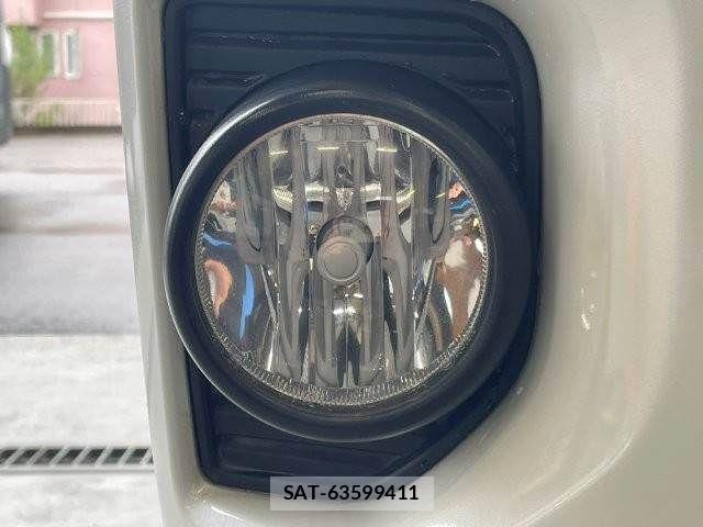Toyota HIACE VAN 2018-07 7903535-28