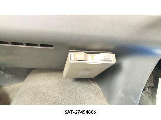 Toyota HIACE VAN 2004-12 7903538-26