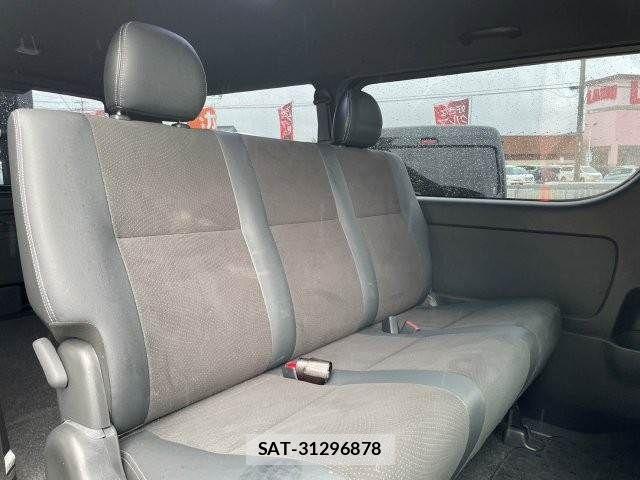 Toyota HIACE VAN 2020-10 7903536-10