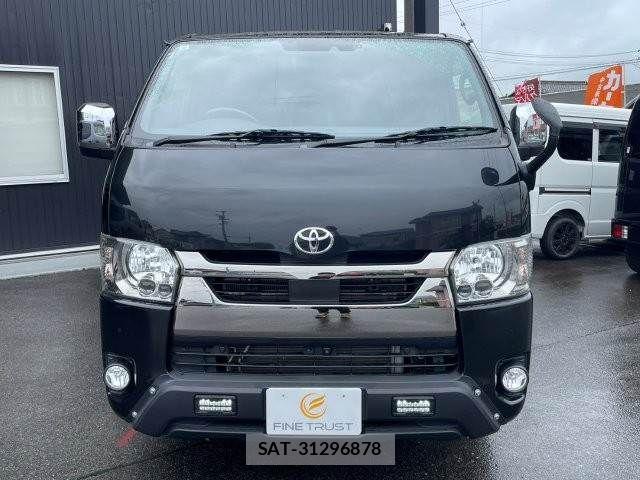 Toyota HIACE VAN 2020-10 7903536-17