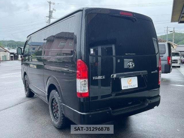 Toyota HIACE VAN 2020-10 7903536-22
