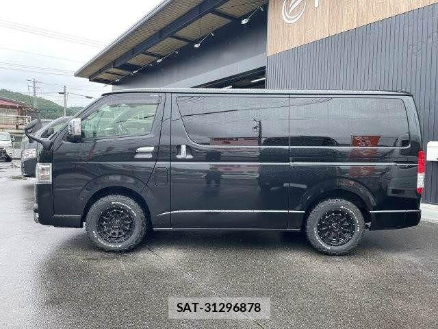 Toyota HIACE VAN 2020-10 7903536-23
