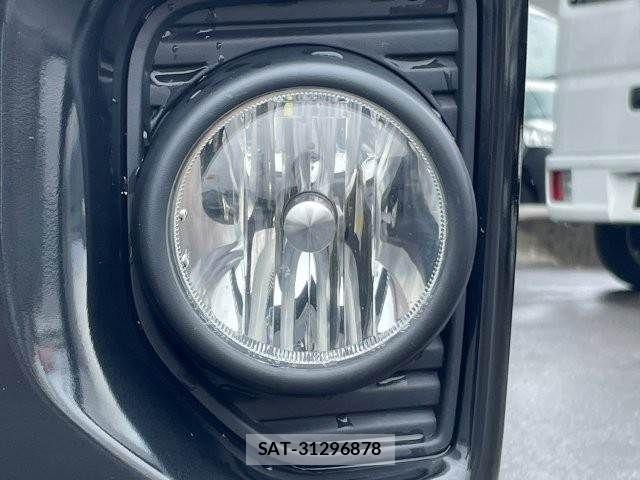 Toyota HIACE VAN 2020-10 7903536-26