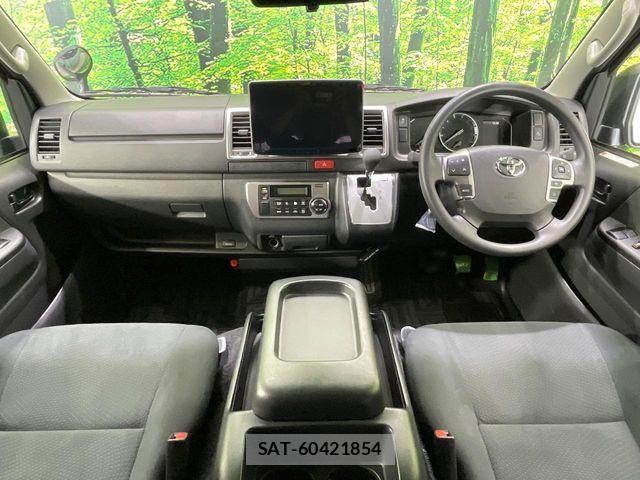 Toyota HIACE VAN 2025-12 7903531-1