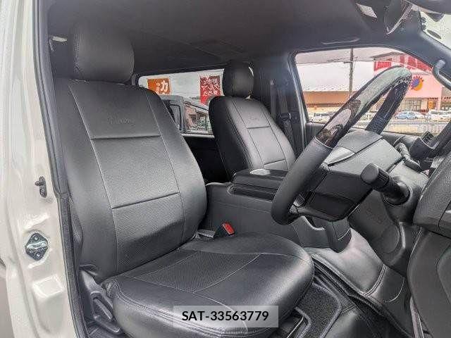 Toyota HIACE VAN 2020-12 7903533-9