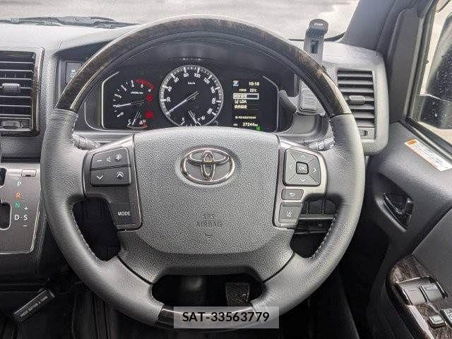 Toyota HIACE VAN 2020-12 7903533-12