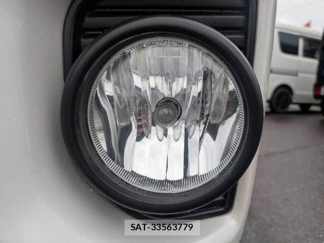 Toyota HIACE VAN 2020-12 7903533-25