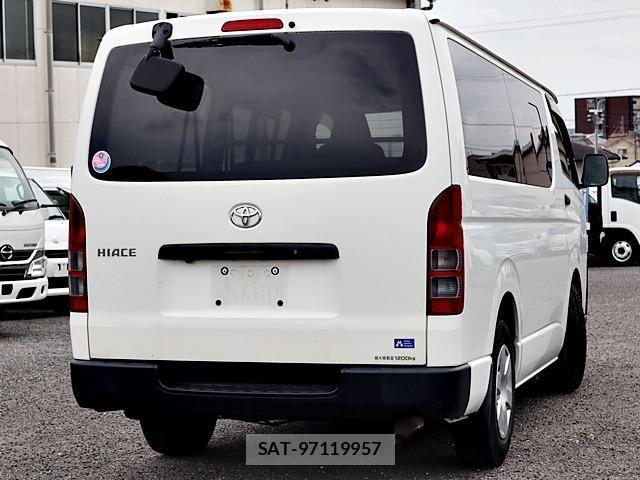 Toyota HIACE VAN 2020-10 7964165-2