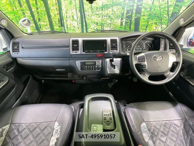 Toyota HIACE VAN 2019-09 7964160-1