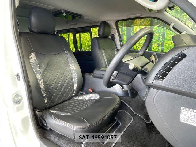 Toyota HIACE VAN 2019-09 7964160-8