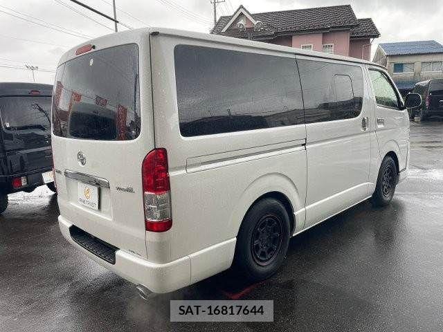 Toyota HIACE VAN 2019-12 7964161-12