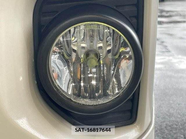 Toyota HIACE VAN 2019-12 7964161-18