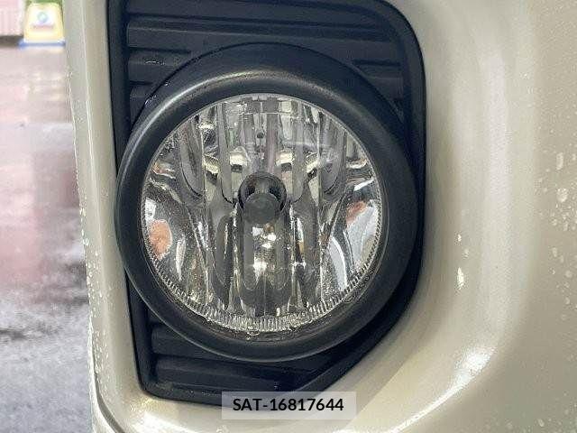 Toyota HIACE VAN 2019-12 7964161-19