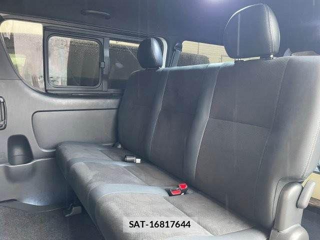 Toyota HIACE VAN 2019-12 7964161-29
