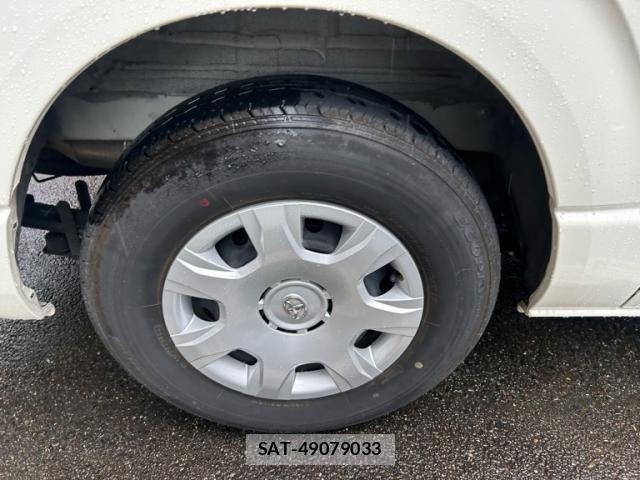 Toyota HIACE VAN 2022-09 7964159-6
