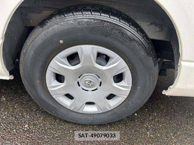 Toyota HIACE VAN 2022-09 7964159-7