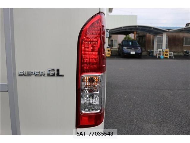 Toyota HIACE VAN 2021-06 7964166-12