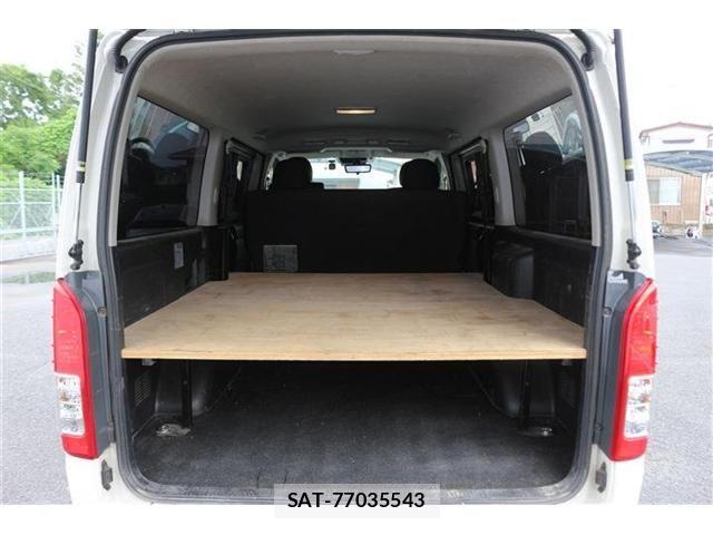 Toyota HIACE VAN 2021-06 7964166-18