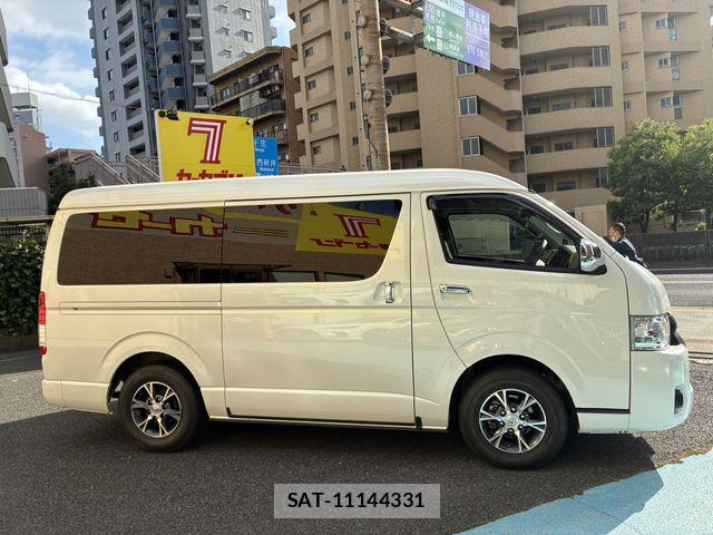 Toyota HIACE VAN 2014-06 7964162-22