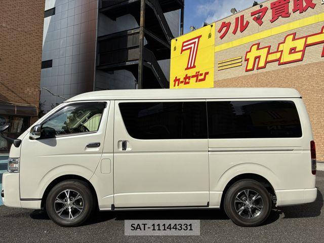 Toyota HIACE VAN 2014-06 7964162-23